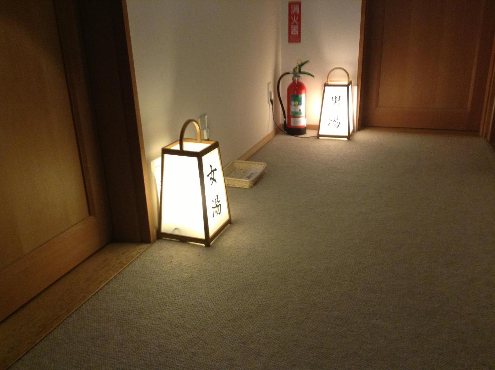 Minamiya 山とねこと遊ぶ宿 みなみ家 Hakuba Exterior photo